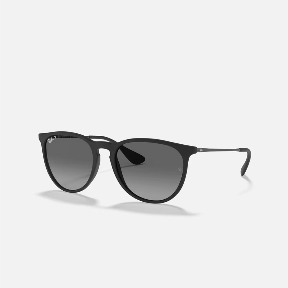 NWOT Ray-Ban Erika Polarized Sunglasses RB3539 Black Frame Gray Gradient Lenses